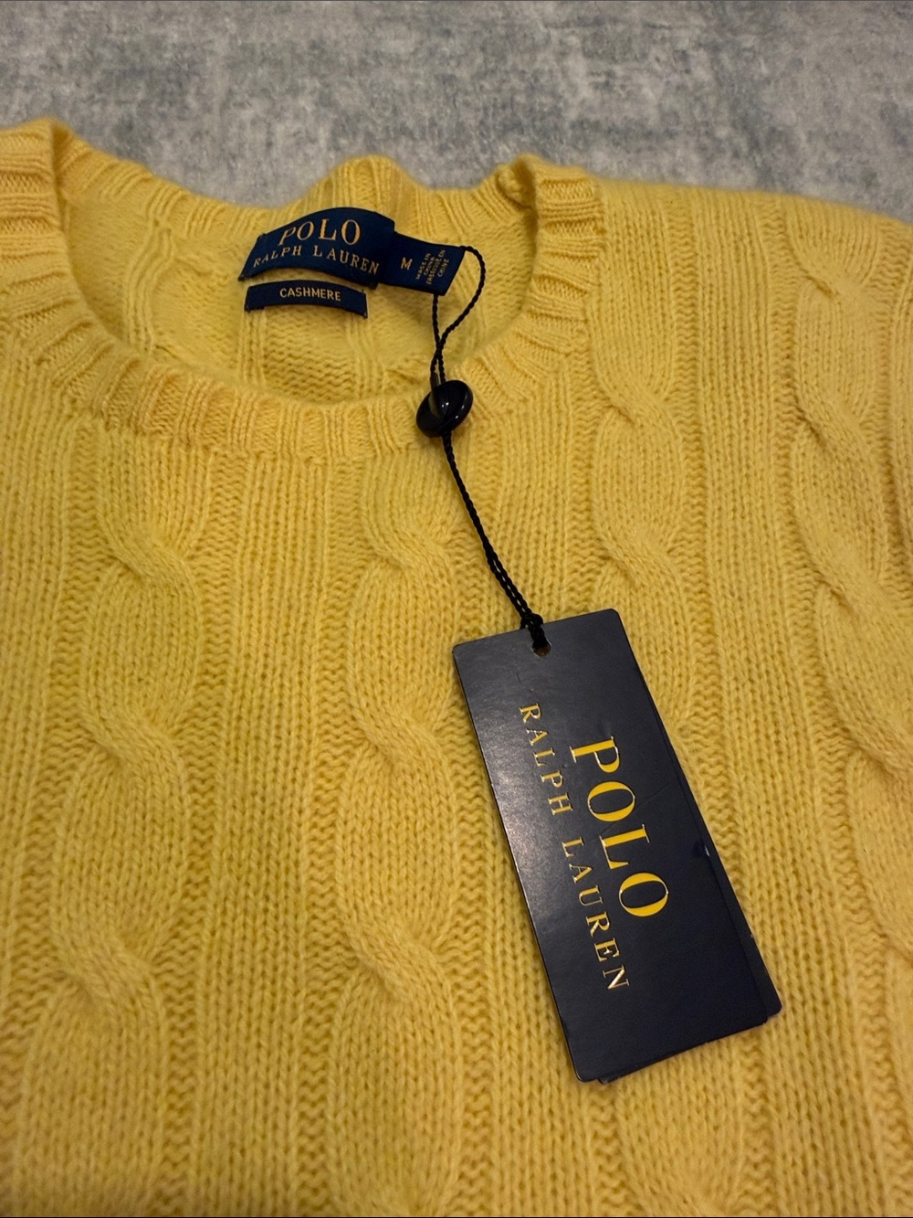 NWT Polo Ralph Lauren 100% cashmere women’s sweater size medium yellow - Picture 2 of 6